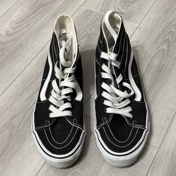 Vans Shoes - Vans Hi-top Tapered black and white sneakers